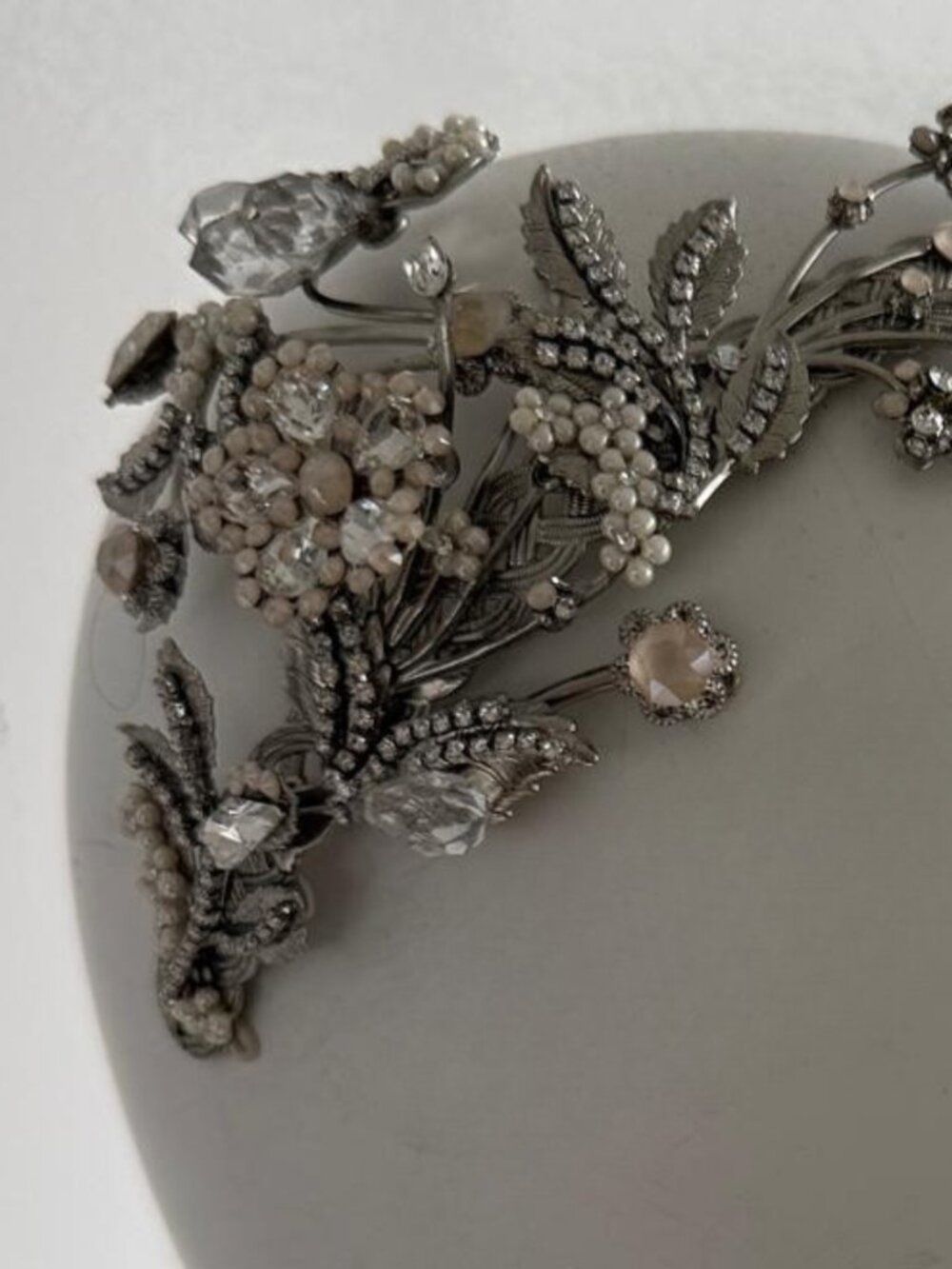Maria Elena "April Showers" Bridal Headband Halo NWT - Picture 7 of 11